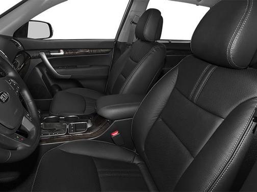 Ebony Black 2014 Kia Sorento LX