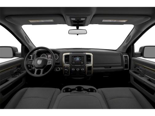 Brilliant Black Crystal Pearlcoat 2018 RAM 1500 Big Horn