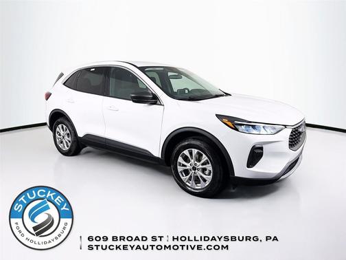 Oxford White 2023 Ford Escape Active