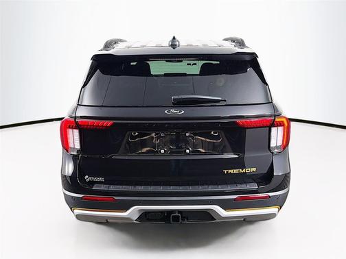 Agate Black Metallic 2026 Ford Explorer Tremor