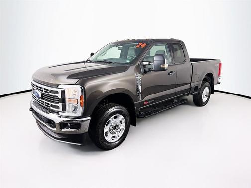 Darkened Bronze Metallic 2024 Ford F-350 XLT
