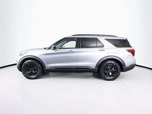 Iconic Silver Metallic 2022 Ford Explorer Timberline