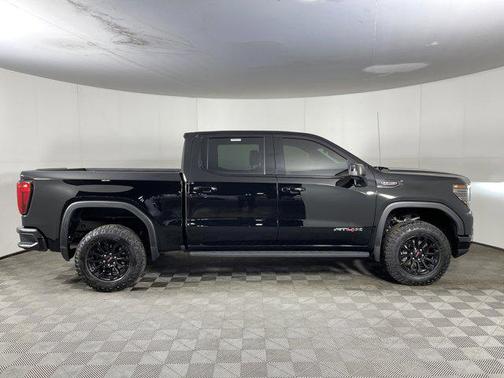 2022 GMC Sierra 1500 AT4X