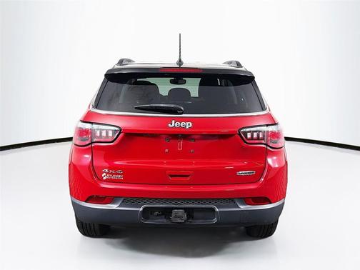 Redline Pearlcoat 2018 Jeep Compass Latitude