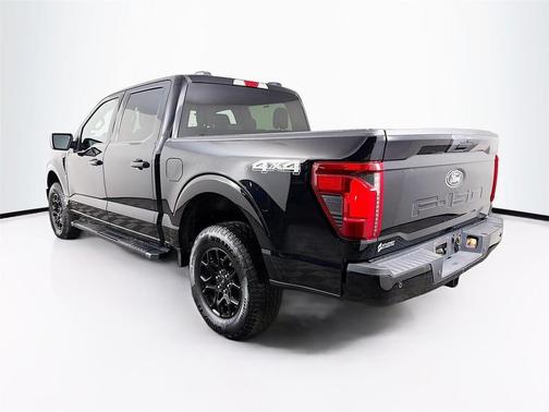 Agate Black 2025 Ford F-150 XLT