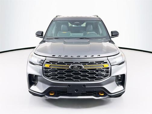 Carbonized Gray Metallic 2026 Ford Explorer Tremor