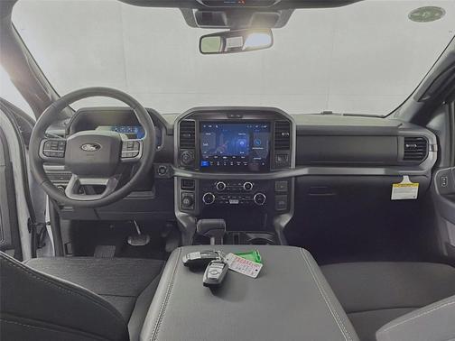 Oxford White 2026 Ford F-150 XLT