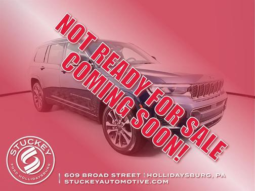Midnight Sky 2023 Jeep Grand Cherokee L Overland