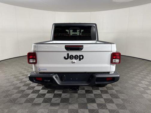 2025 Jeep Gladiator Sport S