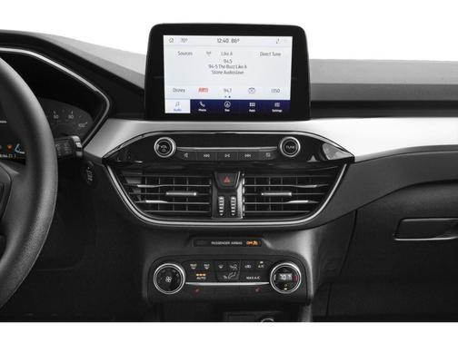 Oxford White 2020 Ford Escape SE