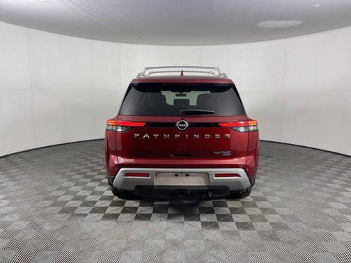 2023 Nissan Pathfinder Platinum 4WD