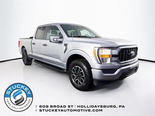 Iconic Silver Metallic 2022 Ford F-150 XL