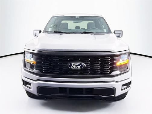 Avalanche 2026 Ford F-150 STX