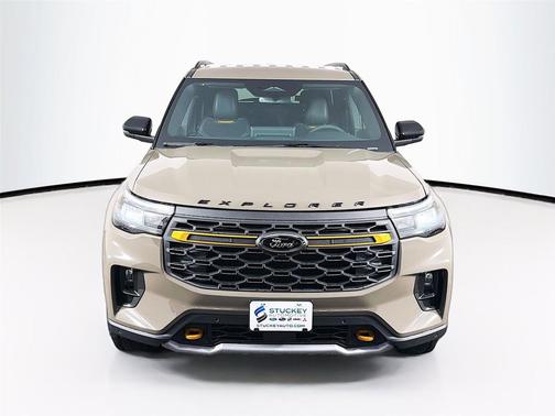 Marsh Gray 2026 Ford Explorer Tremor