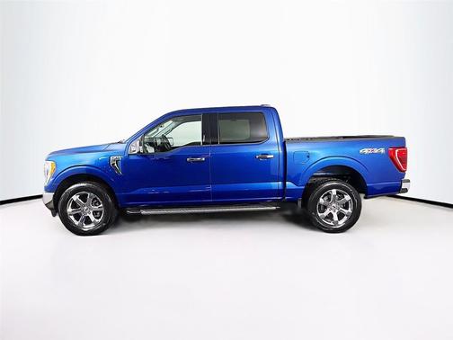 Atlas Blue Metallic 2022 Ford F-150 XLT