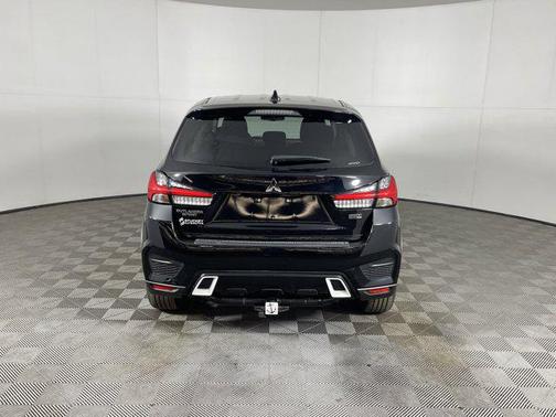 2022 Mitsubishi Outlander Sport 2.0 LE