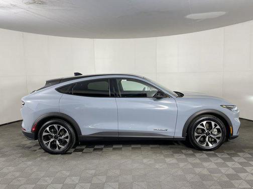 2024 Ford Mustang Mach-E Select