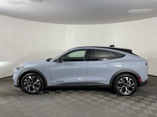 2024 Ford Mustang Mach-E Select