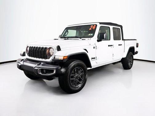 2024 Jeep Gladiator Sport S