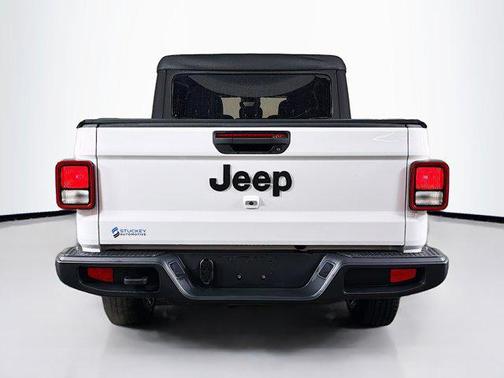 2024 Jeep Gladiator Sport S