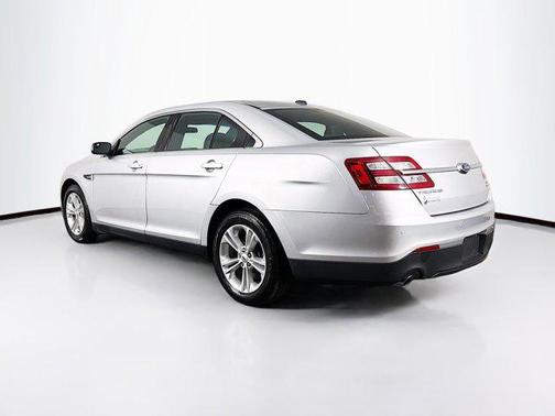 2019 Ford Taurus SEL