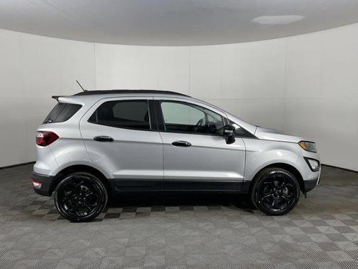 2022 Ford EcoSport SES
