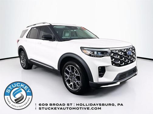 Star White Metallic Tri-Coat 2025 Ford Explorer Platinum