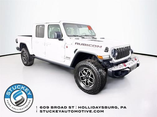 Bright White Clearcoat 2024 Jeep Gladiator Rubicon