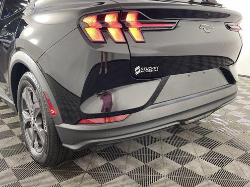 2021 Ford Mustang Mach-E Select