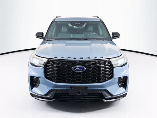 Vapor Blue Metallic 2026 Ford Explorer ST-Line