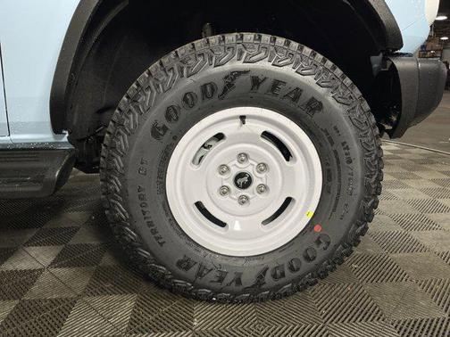 2025 Ford Bronco Heritage Edition