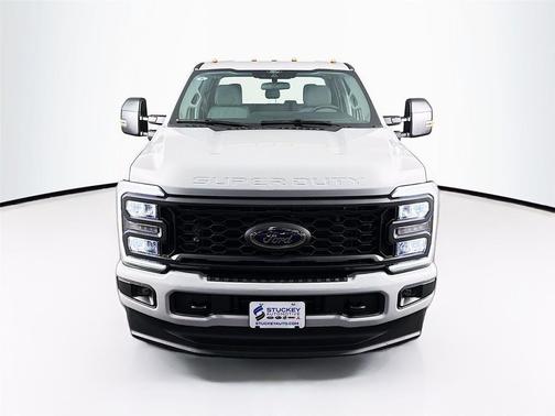 Avalanche 2026 Ford F-250 XL