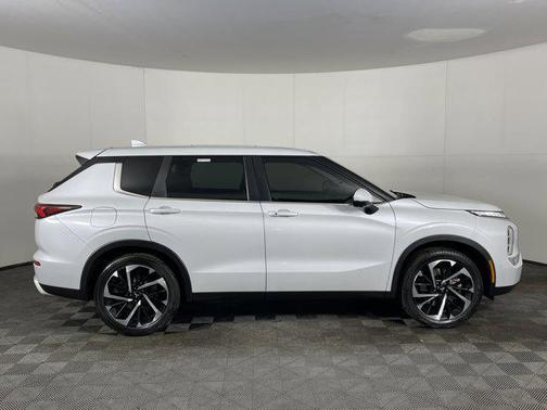 2022 Mitsubishi Outlander SE 2.5 S-AWC