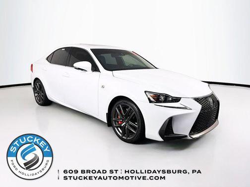 2018 Lexus IS 300 Base