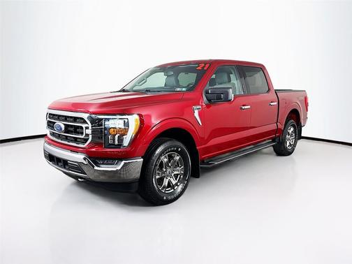 Rapid Red Metallic Tinted Clearcoat 2021 Ford F-150 XLT