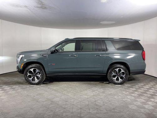 2025 GMC Yukon XL AT4 4WD