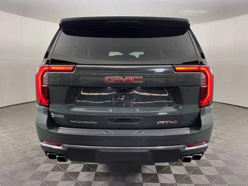 2025 GMC Yukon XL AT4 4WD