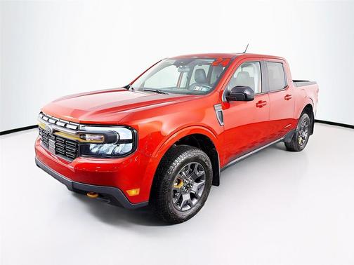Hot Pepper Red Metallic Tinted Clearcoat 2024 Ford Maverick Lariat