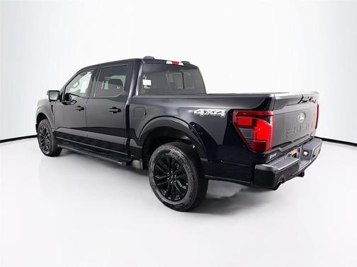 Agate Black Metallic 2026 Ford F-150 XLT