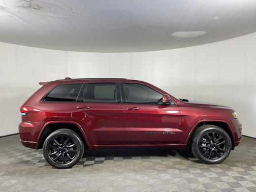 2021 Jeep Grand Cherokee Laredo