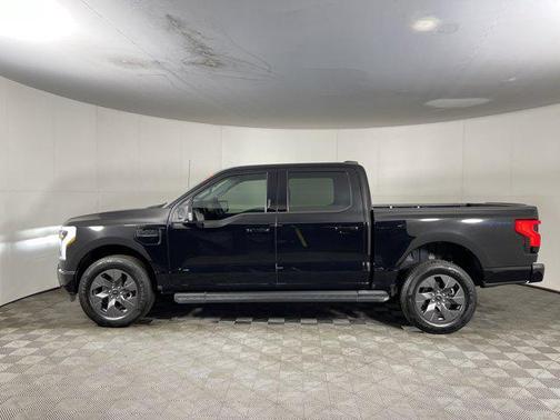 2023 Ford F-150 Lightning XLT