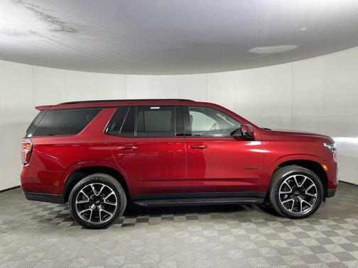 2024 Chevrolet Tahoe 4WD RST