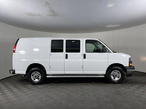 2024 GMC Savana 2500 Work Van
