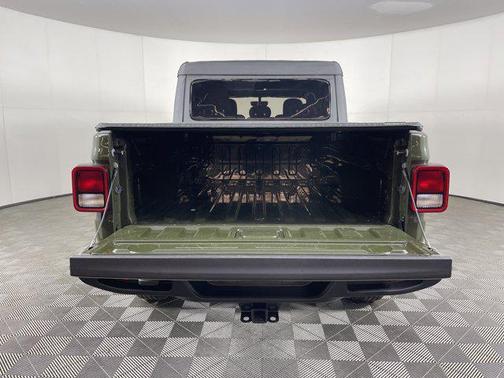 2022 Jeep Gladiator Sport S