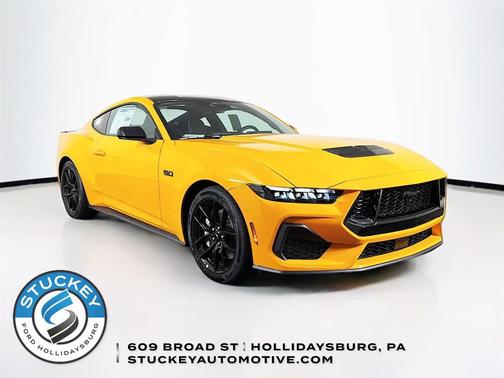 Orange Fury Metallic Tri-Coat 2026 Ford Mustang GT