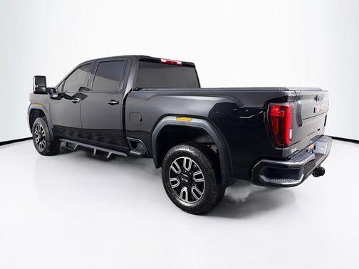 2022 GMC Sierra 2500 AT4