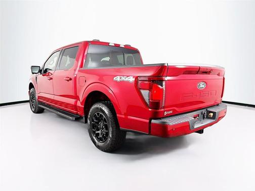 Rapid Red Metallic Tinted Clearcoat 2025 Ford F-150 XLT