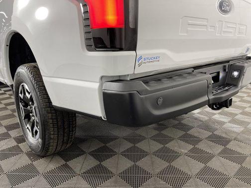 2022 Ford F-150 Lightning Pro