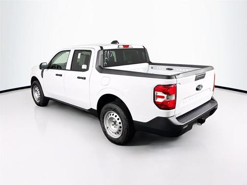 Oxford White 2026 Ford Maverick XL