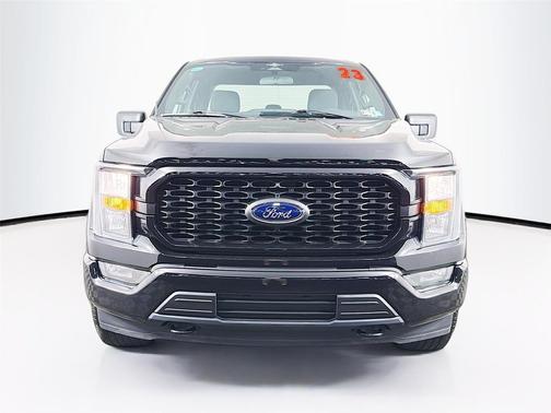 Agate Black Metallic 2023 Ford F-150 XL